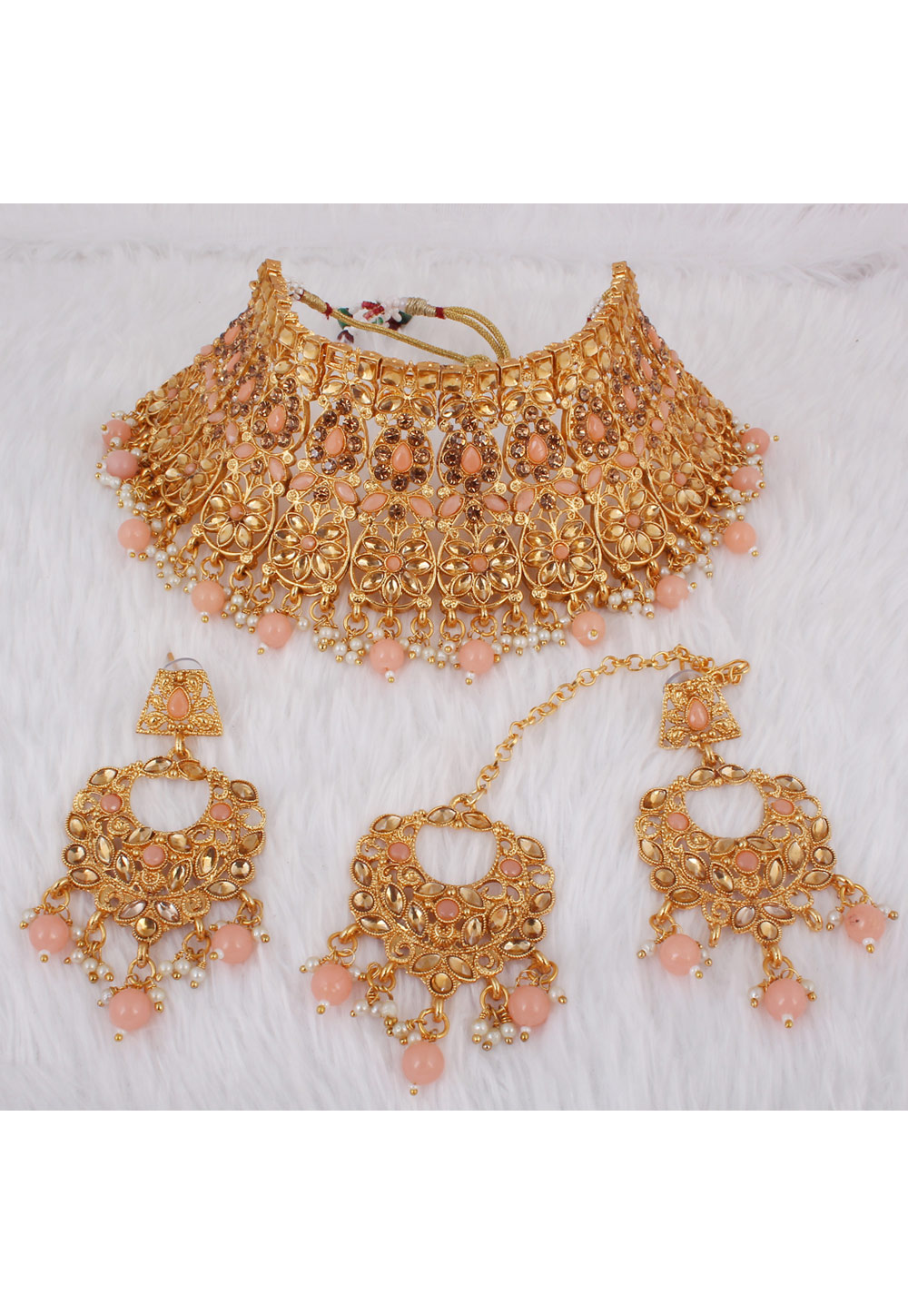 Peach Alloy Necklace Set With Earrings and Maang Tikka 257296