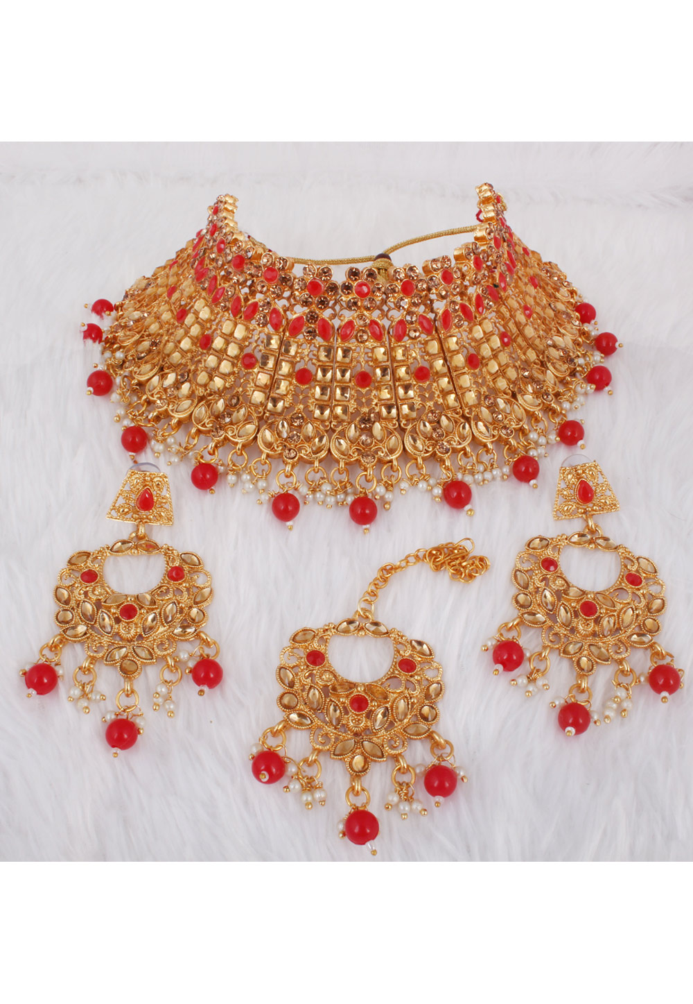 Red Alloy Necklace Set With Earrings and Maang Tikka 257333