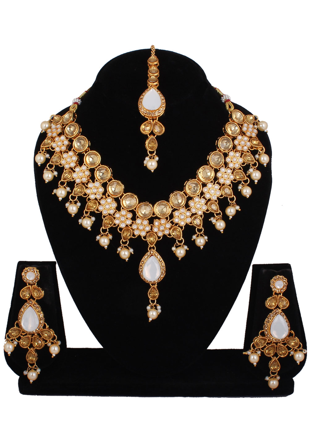 Off White Alloy Necklace Set With Earrings and Maang Tikka 257337