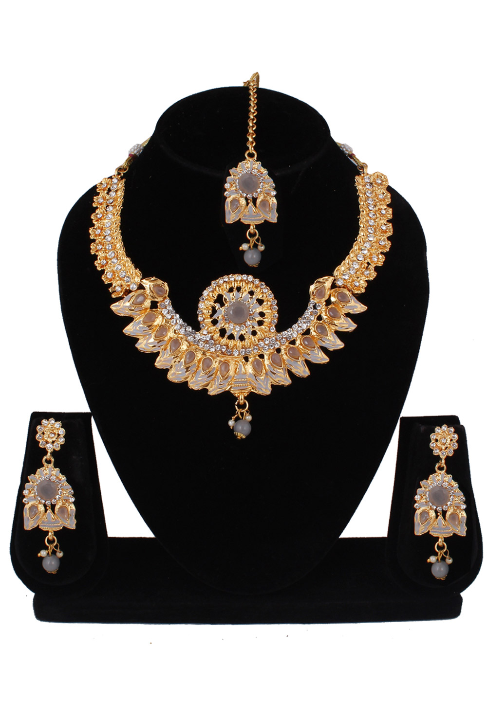 Grey Alloy Necklace Set With Earrings and Maang Tikka 257339