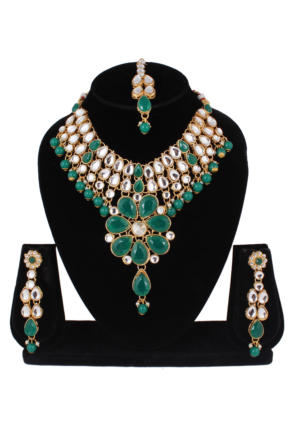 Green Alloy Necklace Set With Earrings and Maang Tikka 257368