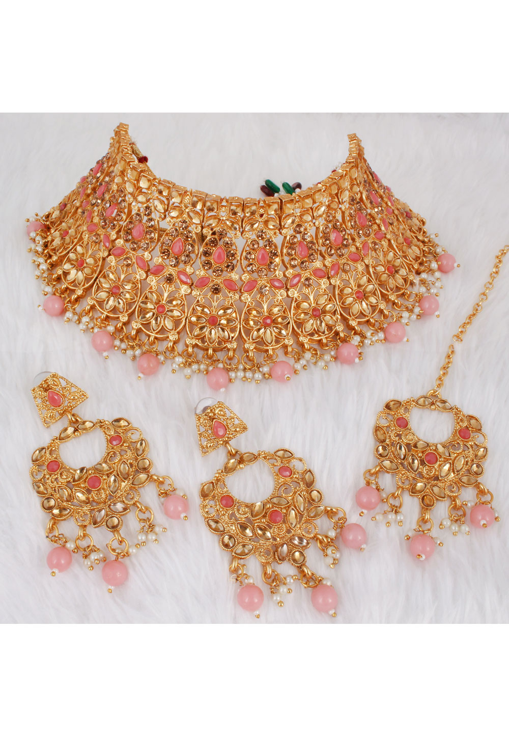 Pink Alloy Necklace Set With Earrings and Maang Tikka 257378