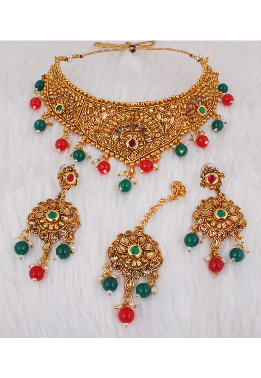 Red Alloy Necklace Set With Earrings and Maang Tikka 257385