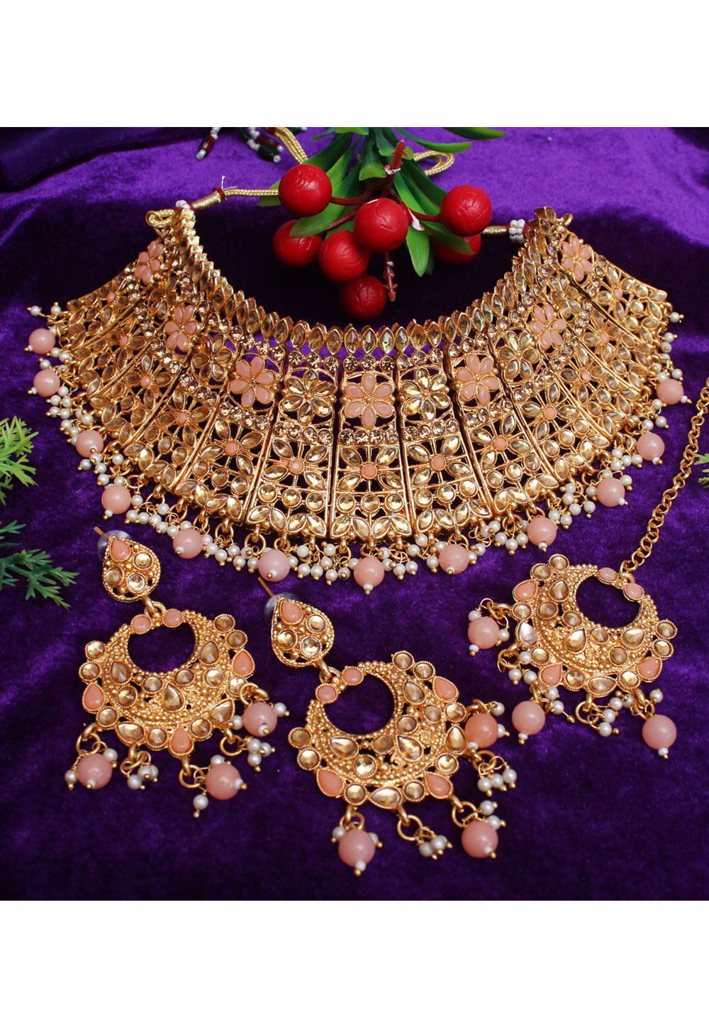 Peach Alloy Necklace Set With Earrings and Maang Tikka 257386