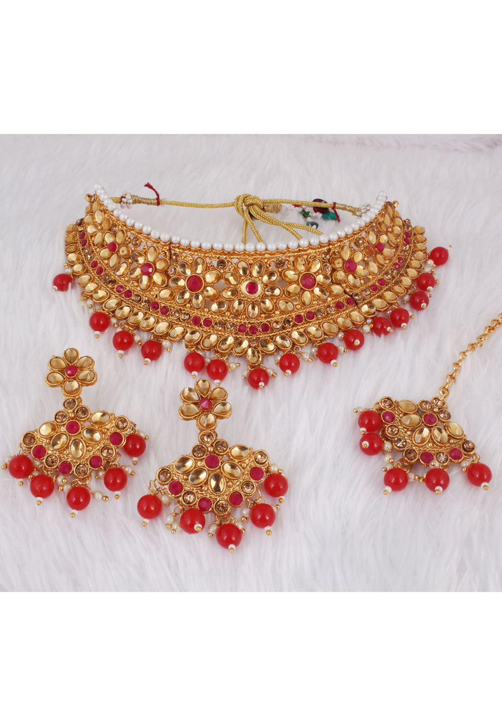 Red Alloy Necklace Set With Earrings and Maang Tikka 257389