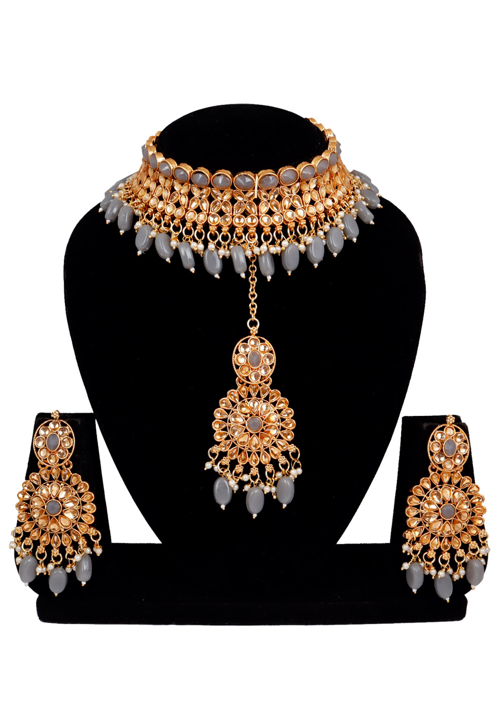 Grey Alloy Austrian Diamonds and Kundan Necklace Set With Earrings and Maang Tikka 272585