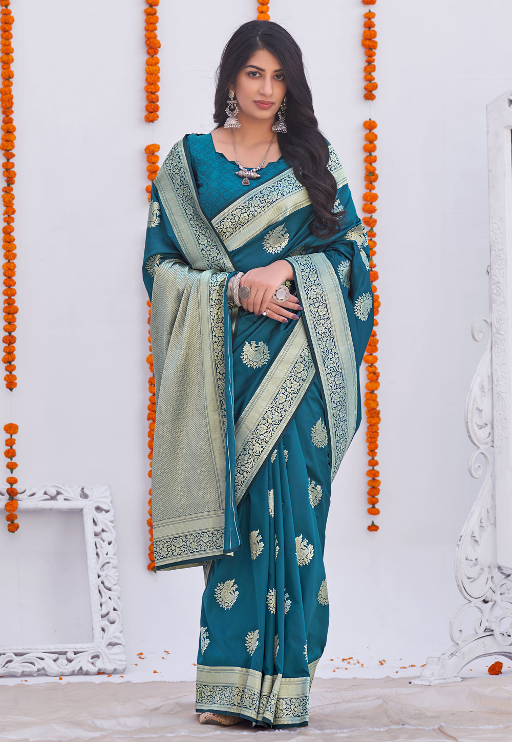 Teal Banarasi Silk Saree With Blouse 243172