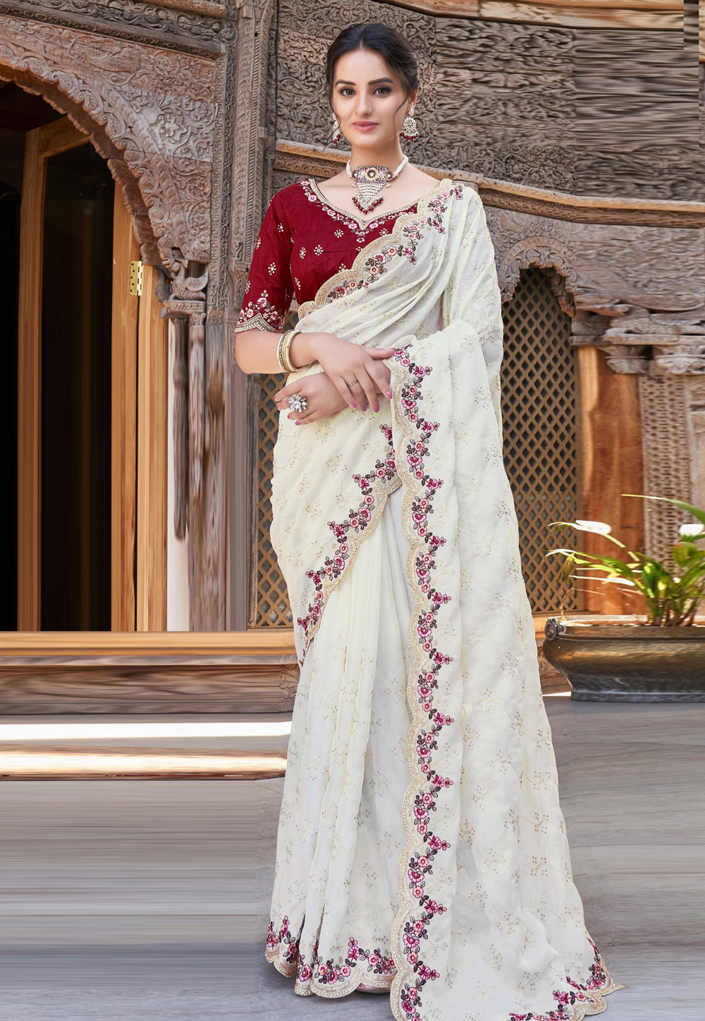 Off White Satin Silk Saree With Blouse 273317