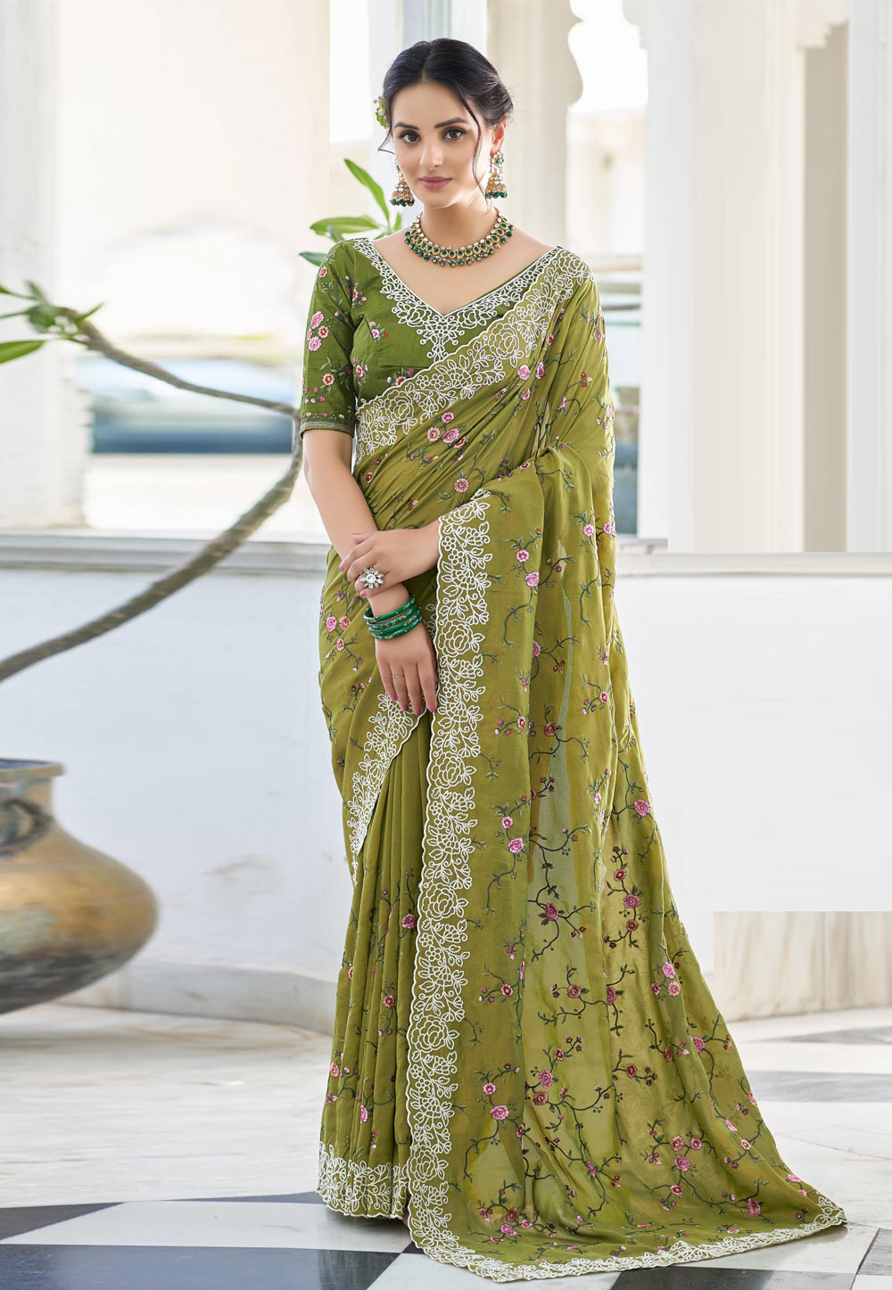 Mehndi Silk Saree With Blouse 273319