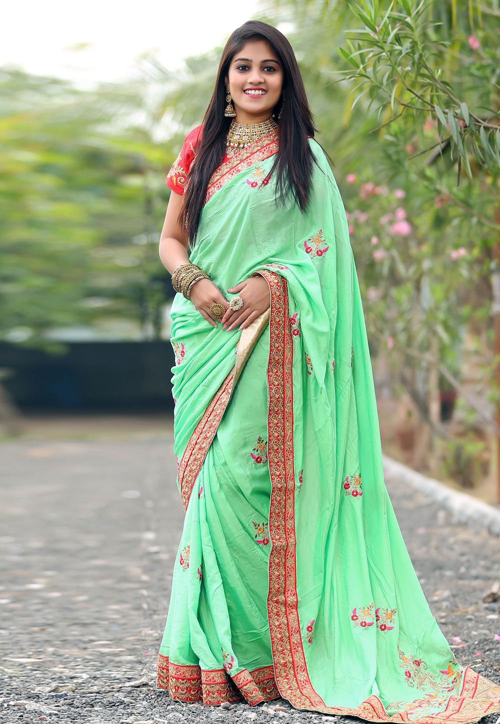 Light Green Silk Saree With Blouse 217389