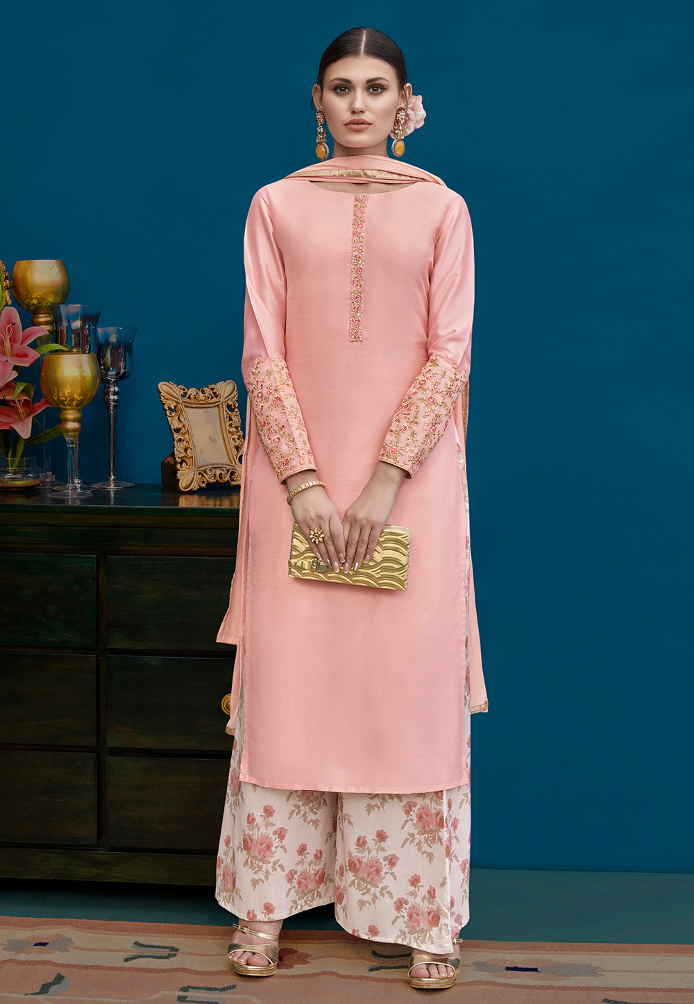 Light Pink Silk Pakistani Style Suit 153984