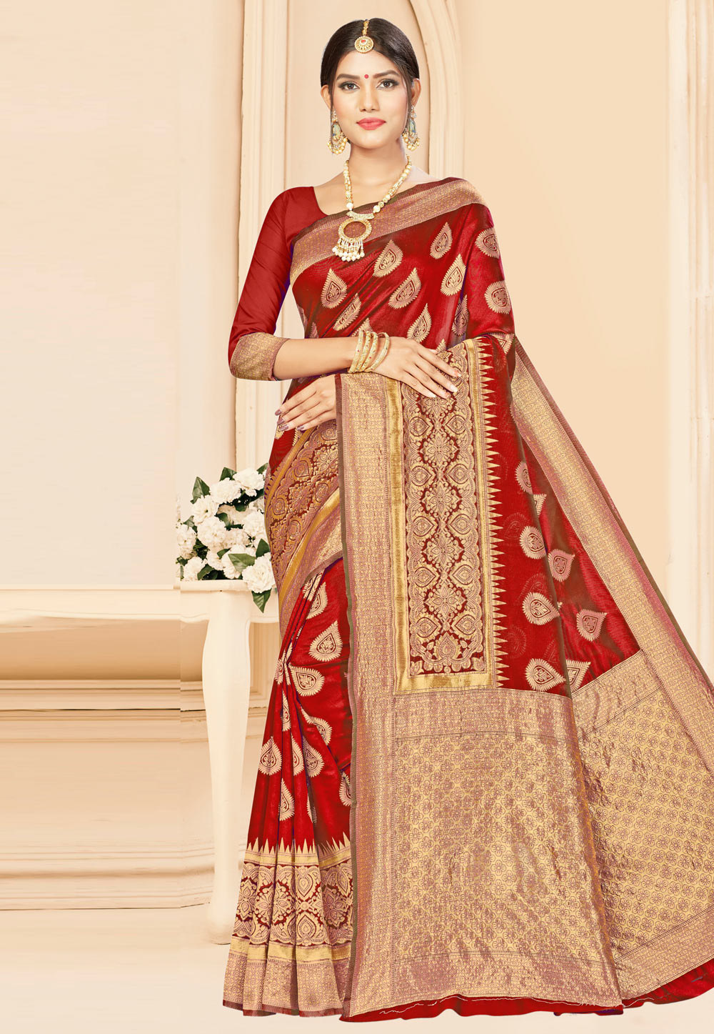 Red Banarasi Silk Saree With Blouse 207984