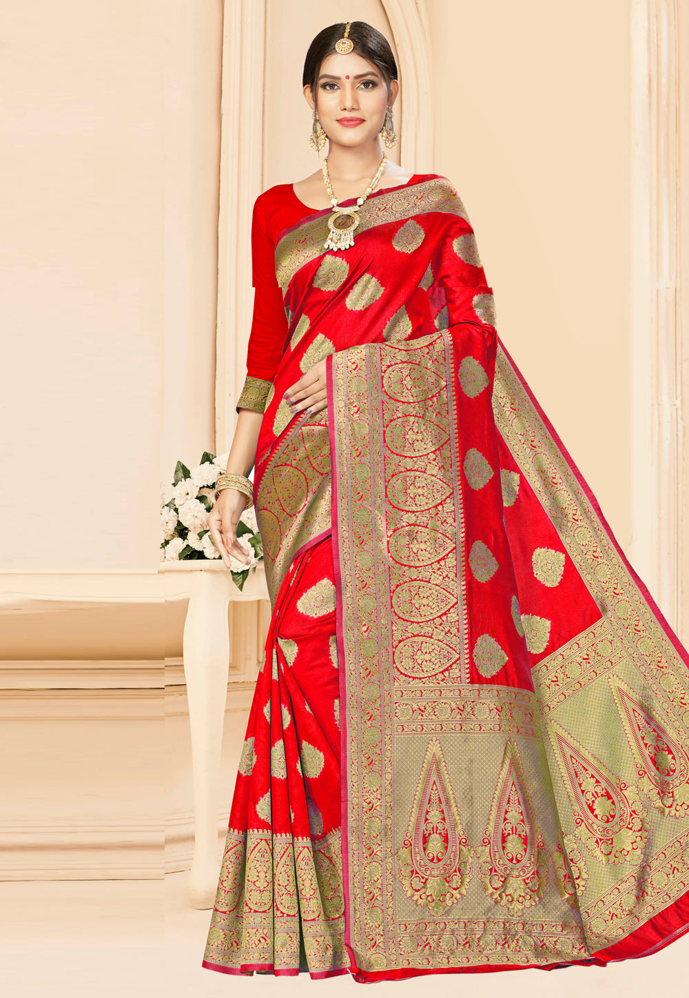 Red Banarasi Silk Saree With Blouse 207992