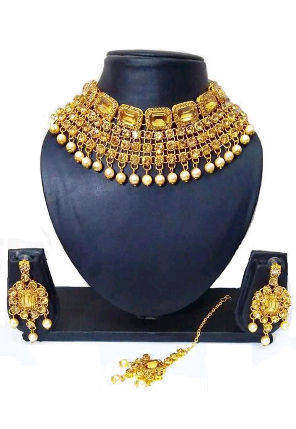 Golden Alloy Austrian Diamond Necklace Set Earrings 191642
