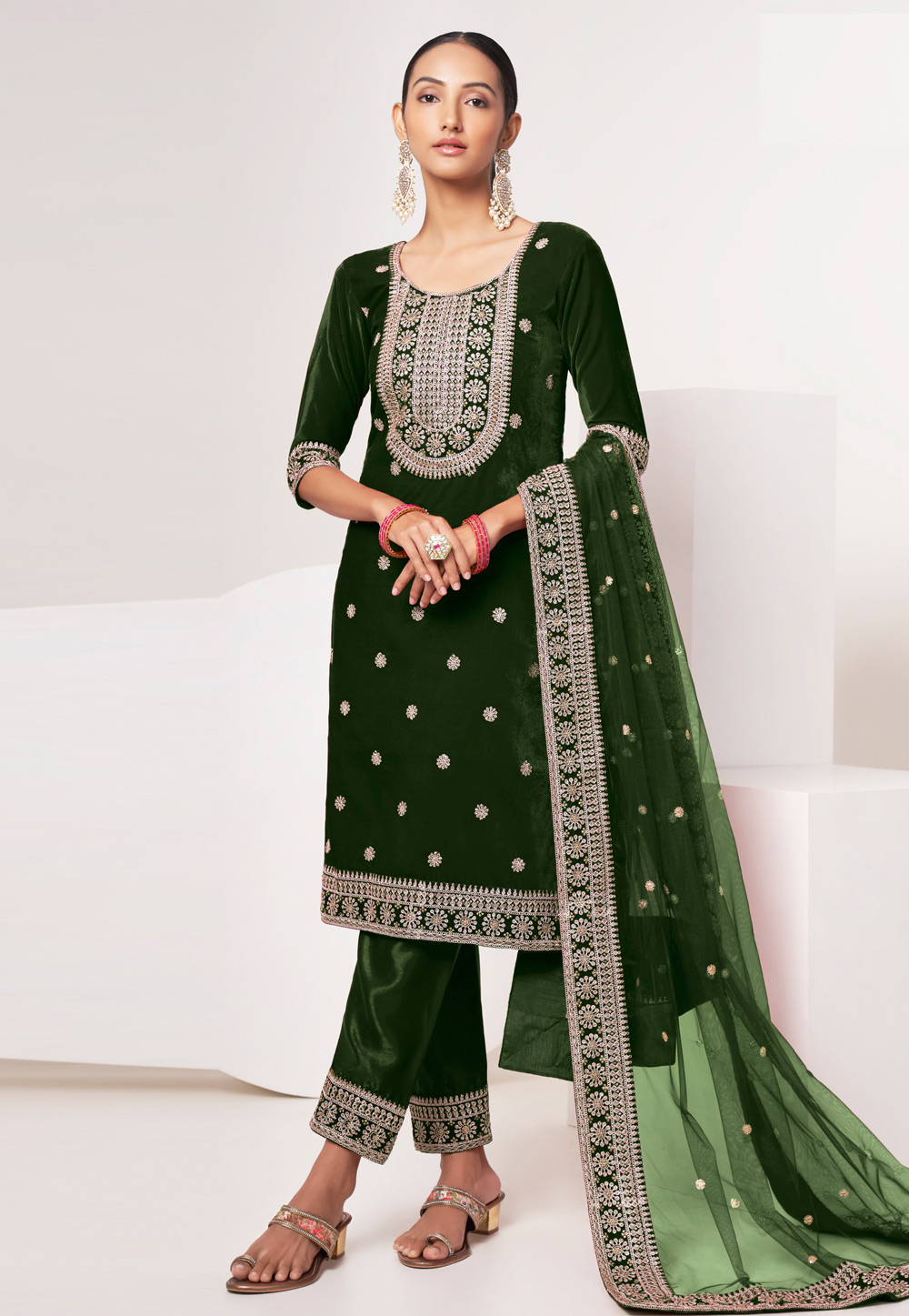 Green Velvet Straight Suit 278030