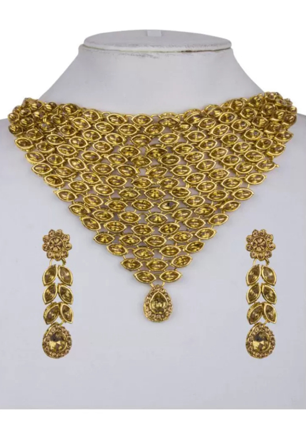 Golden Alloy Austrian Diamond Necklace Set Earrings 199008