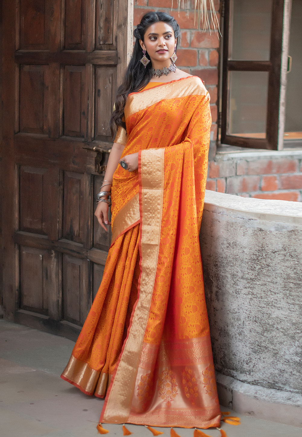 Orange Banarasi Silk Saree With Blouse 225239