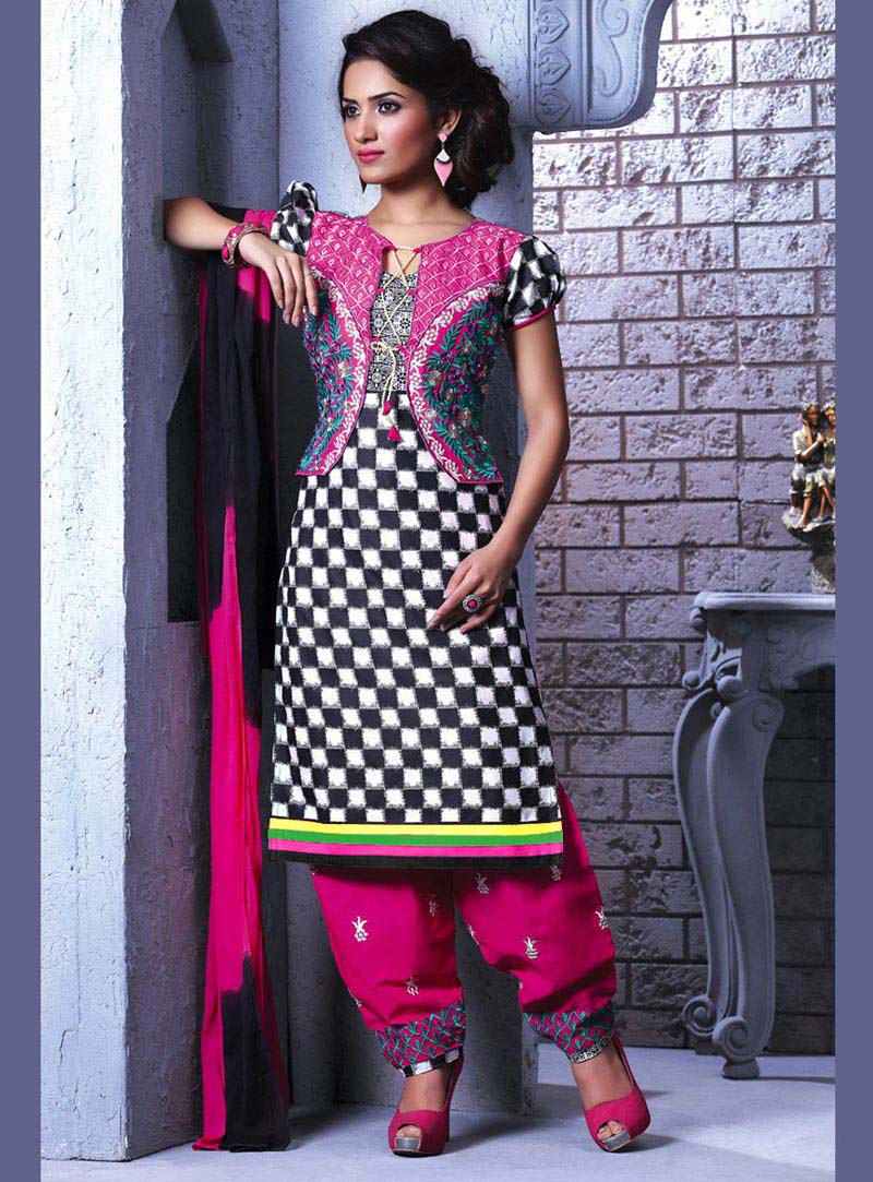 Black Cotton Punjabi Suit 67514