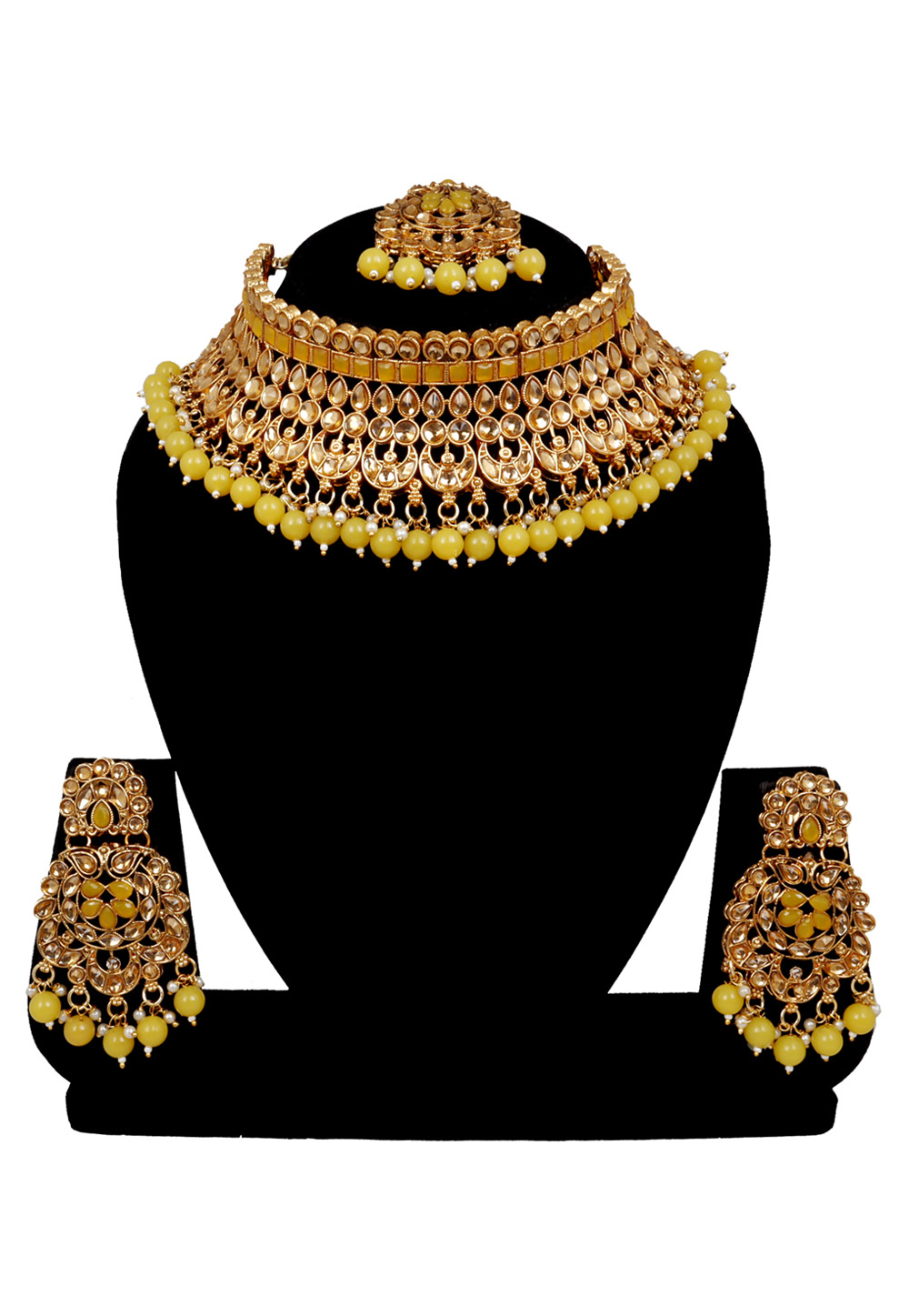 Yellow Alloy Austrian Diamonds and Kundan Necklace Set With Earrings and Maang Tikka 272628