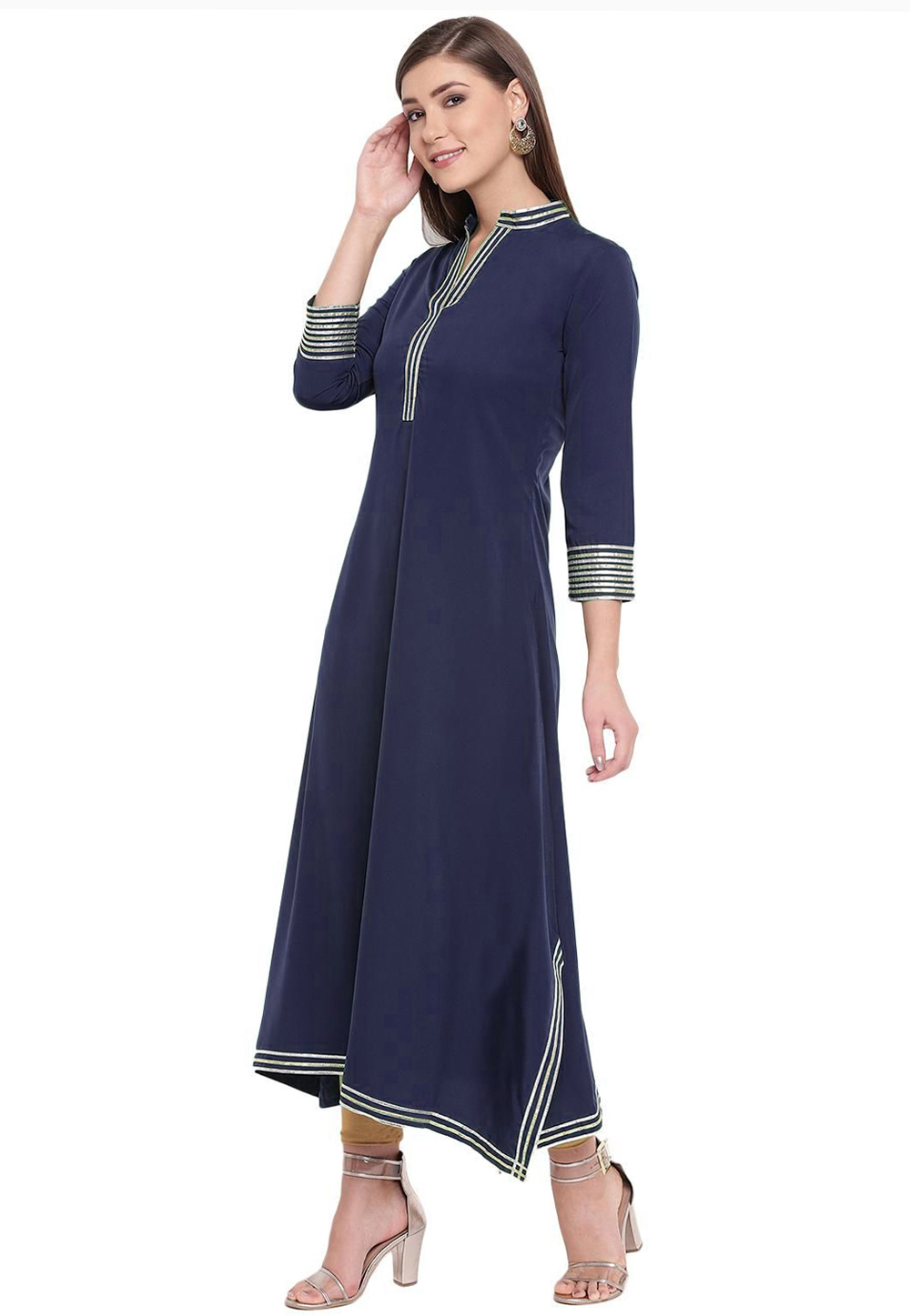 Ivory and blue half and half embroidered kurta with black pants by Priyal  Prakash. Shop now at www.perniaspopups... #mostwan… | Indian wear, Indian  fashion, Clothes