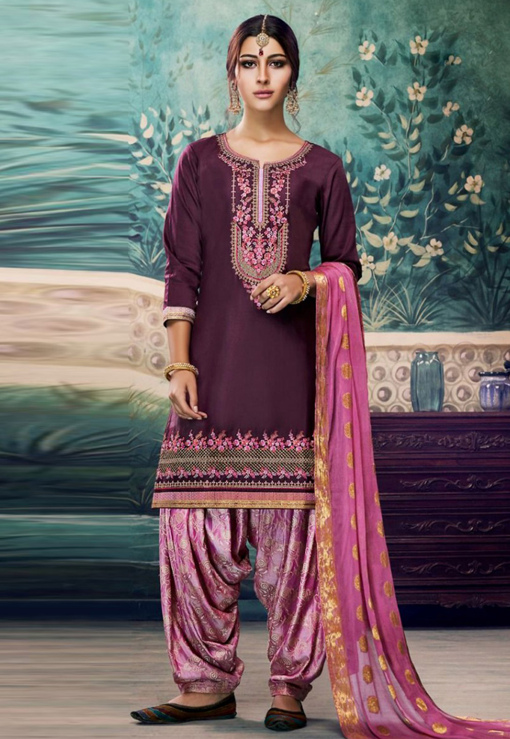 Purple Satin Punjabi Suit 176115