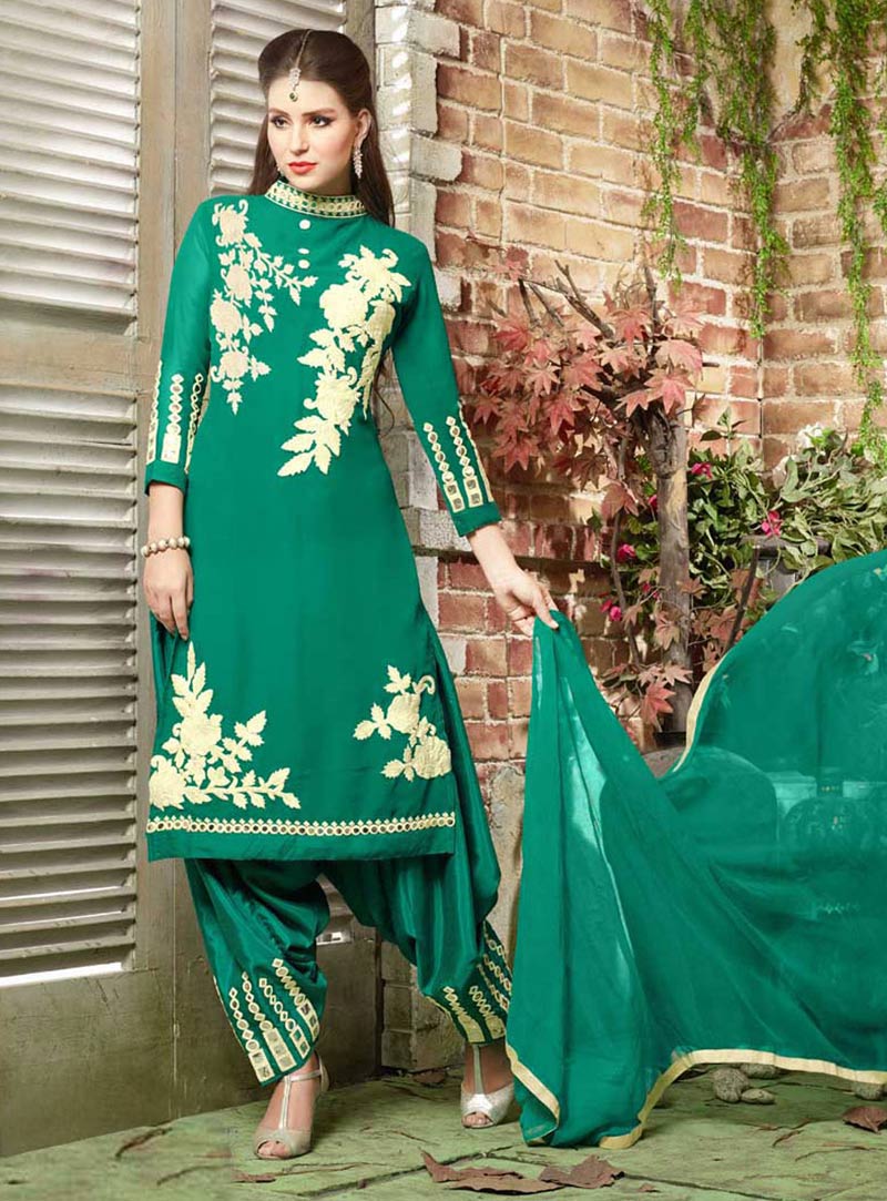 Green Georgette Punjabi Salwar Kameez 73296