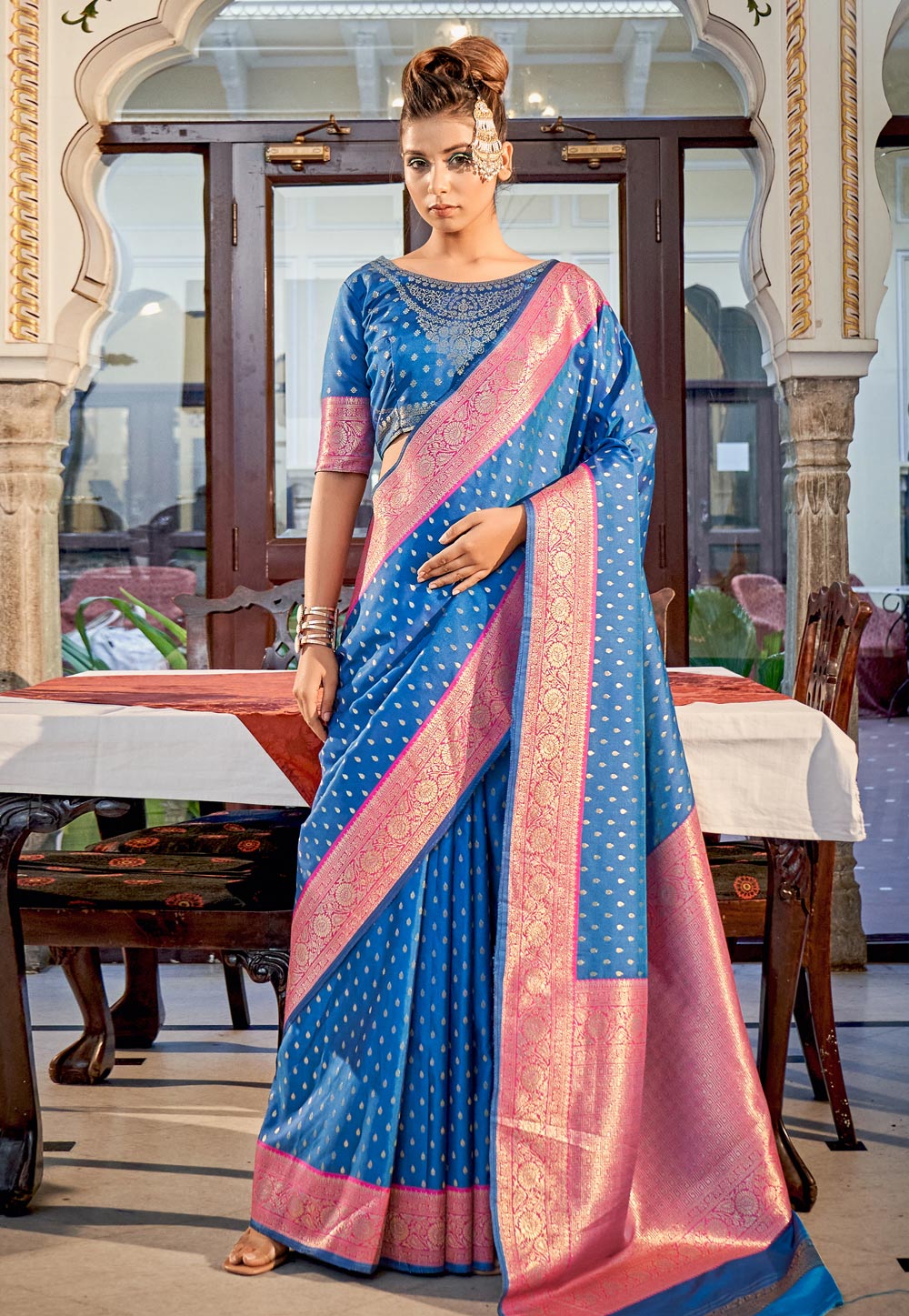Blue Banarasi Silk Saree With Blouse 268386