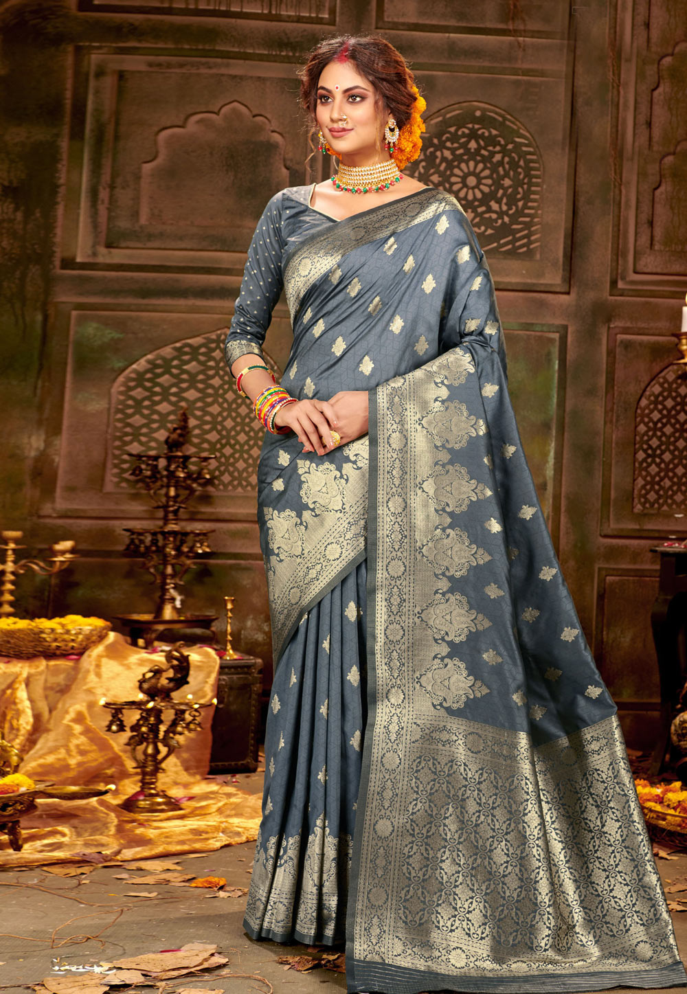 Grey Banarasi Silk Saree With Blouse 212386