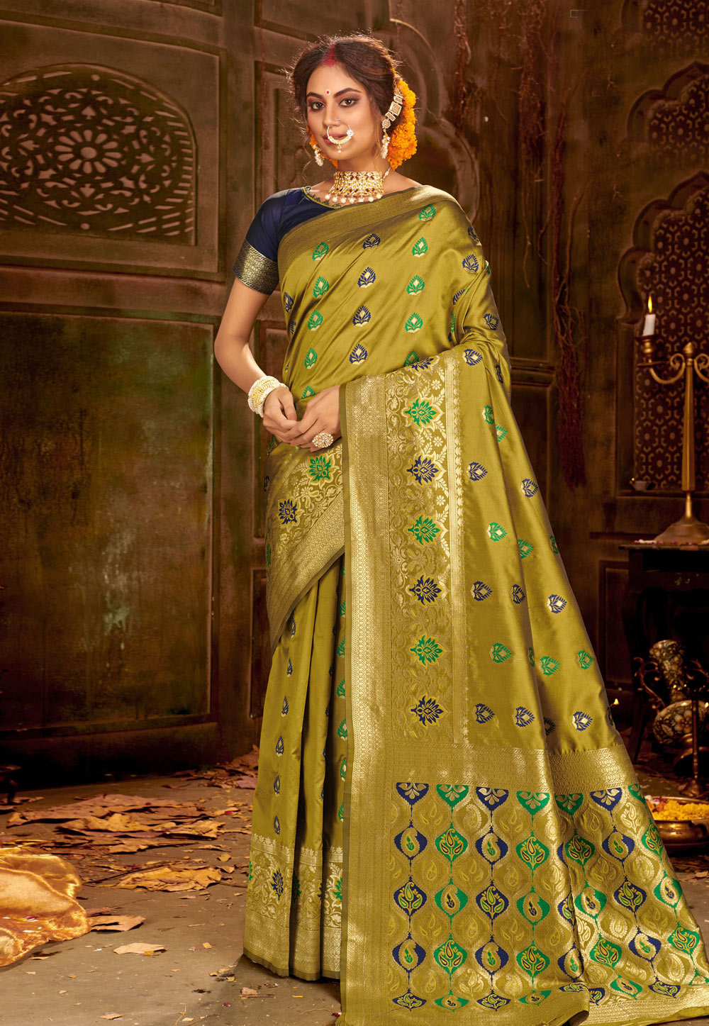 Green Banarasi Silk Saree With Blouse 212388