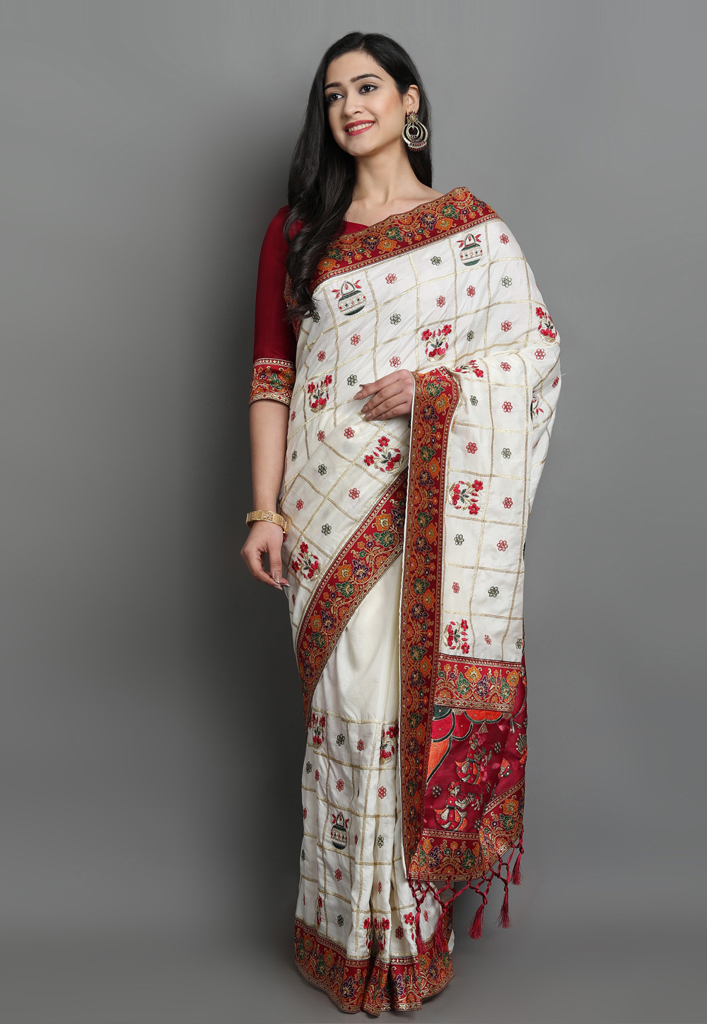Off White Silk Saree With Blouse 218895