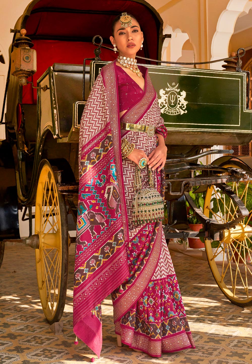 Magenta Silk Saree With Blouse 257205