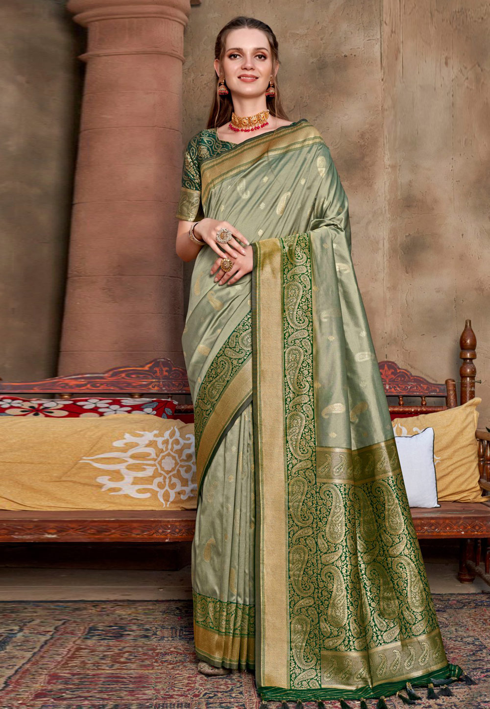 Green Silk Saree With Blouse 265332