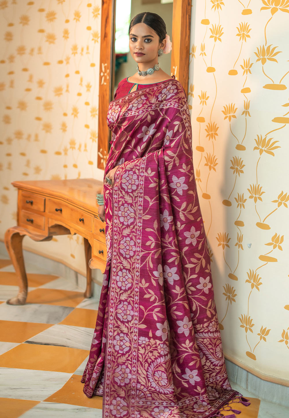 Magenta Tussar Silk Printed Saree 245863