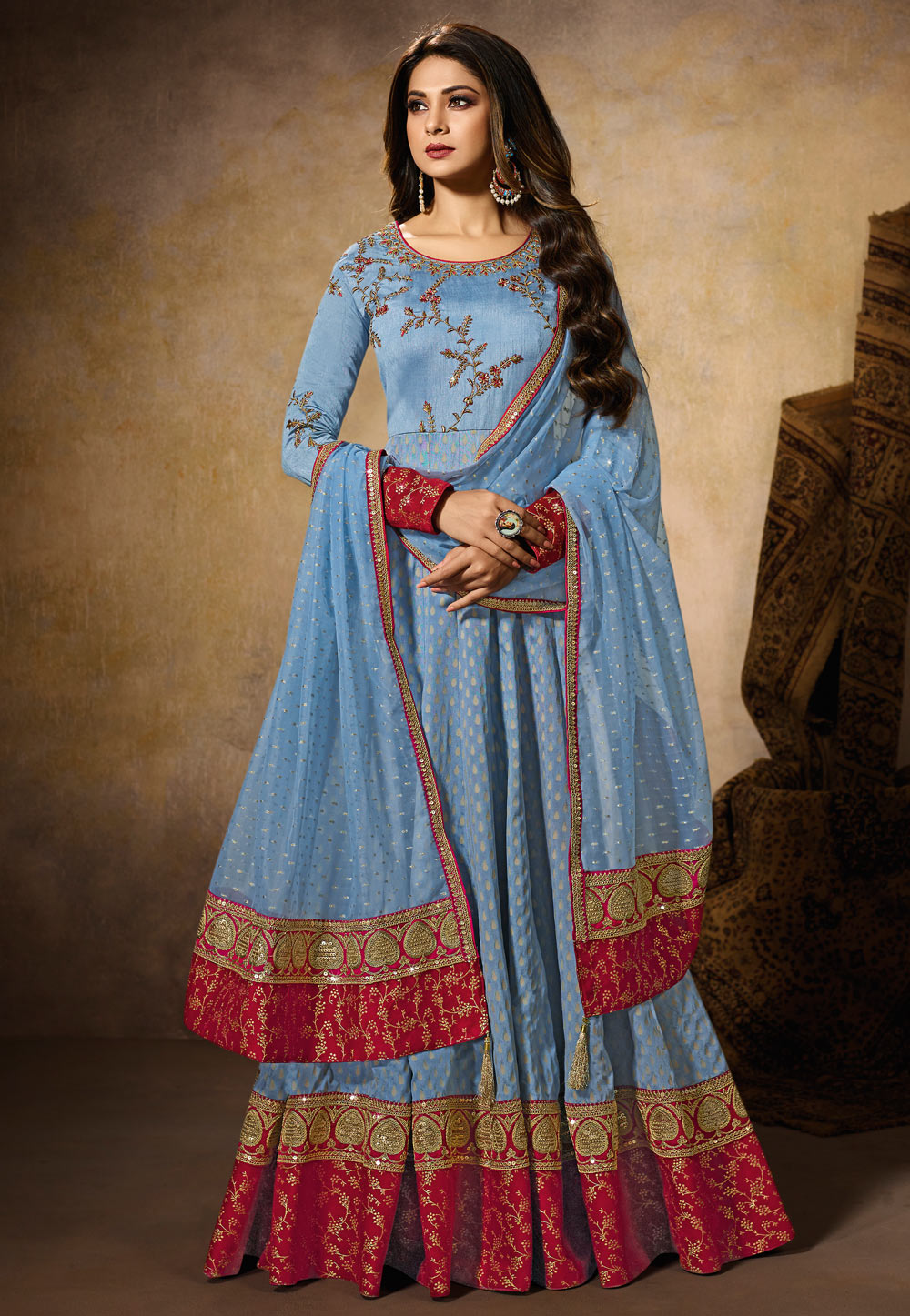 Jennifer Winget Light Blue Silk Long Anarkali Suit 157065