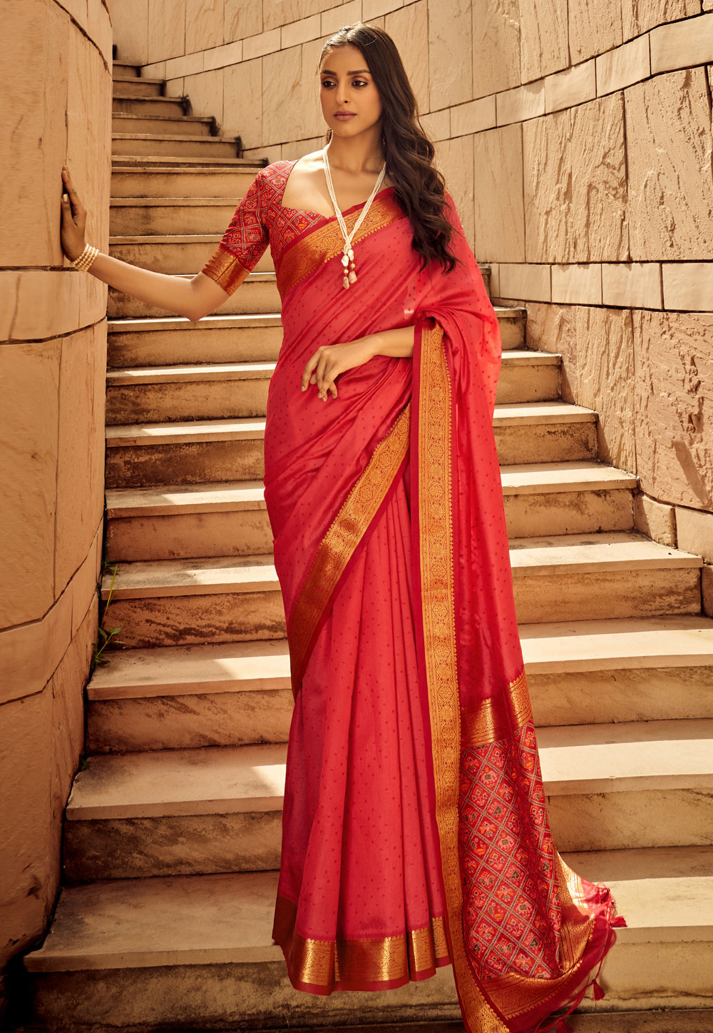 Red Silk Saree With Blouse 275888