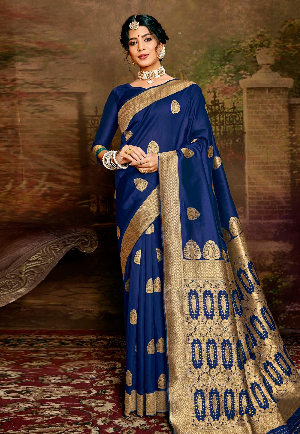 Blue Silk Saree With Blouse 217960