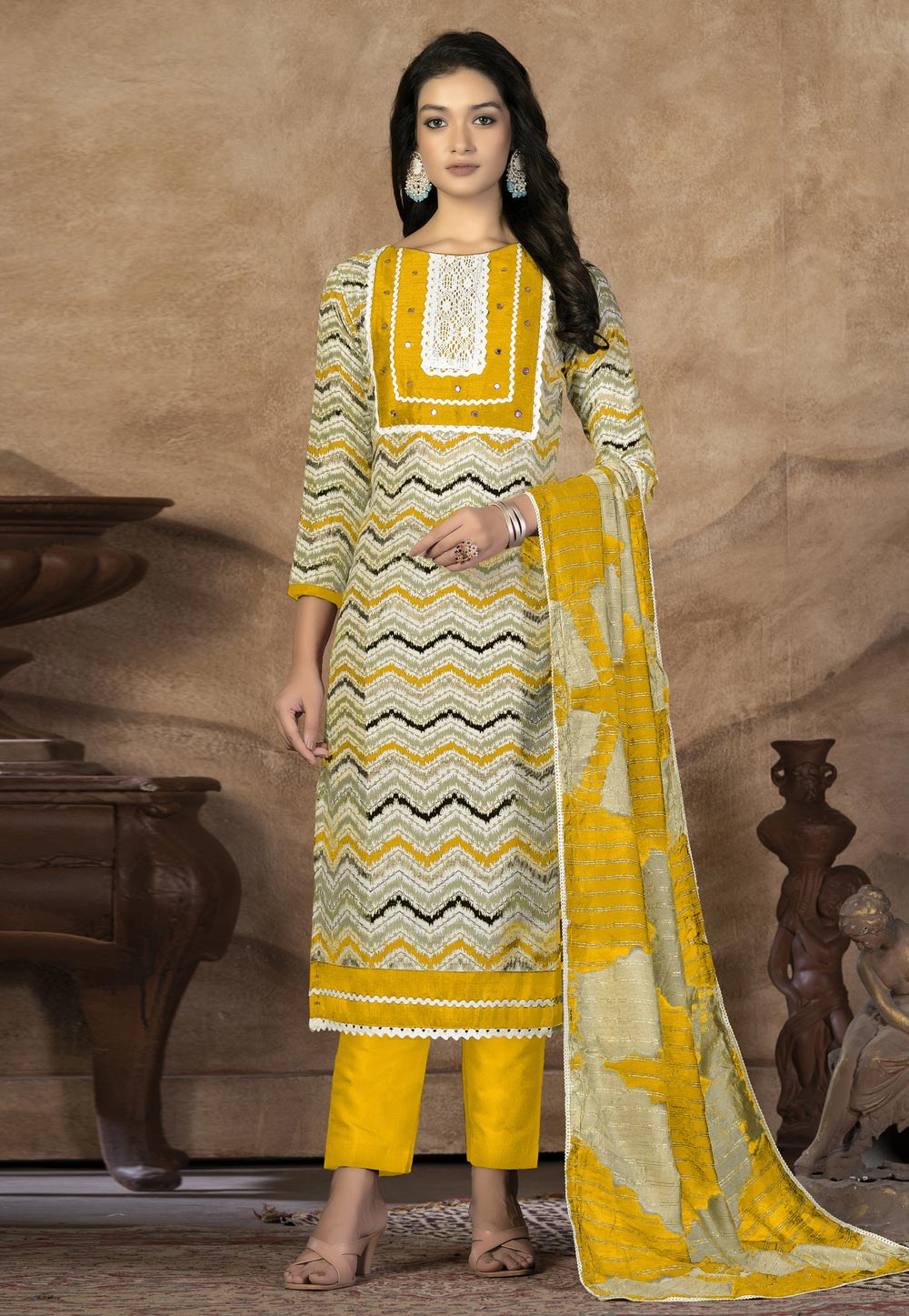 Yellow Cotton Pakistani Suit 268723