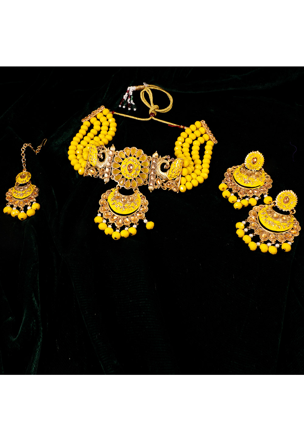 Yellow Alloy Artificial Stone Necklace Set With Earrings and Maang Tikka 254217