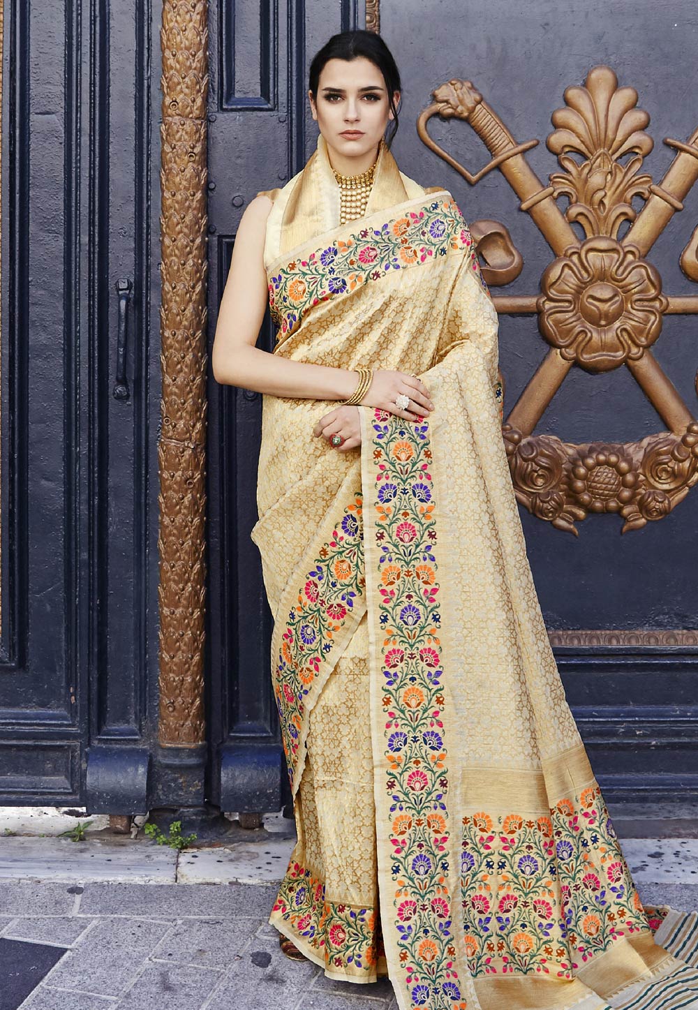 Golden Silk Saree With Blouse 203420