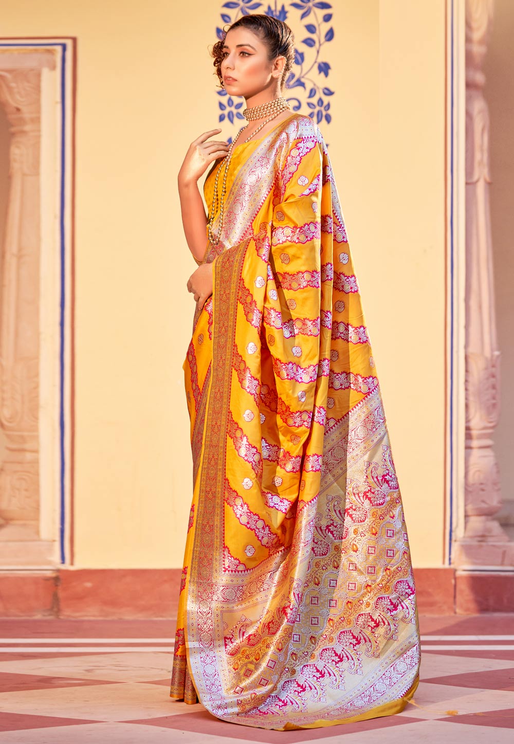 Yellow Banarasi Silk Saree With Blouse 258203