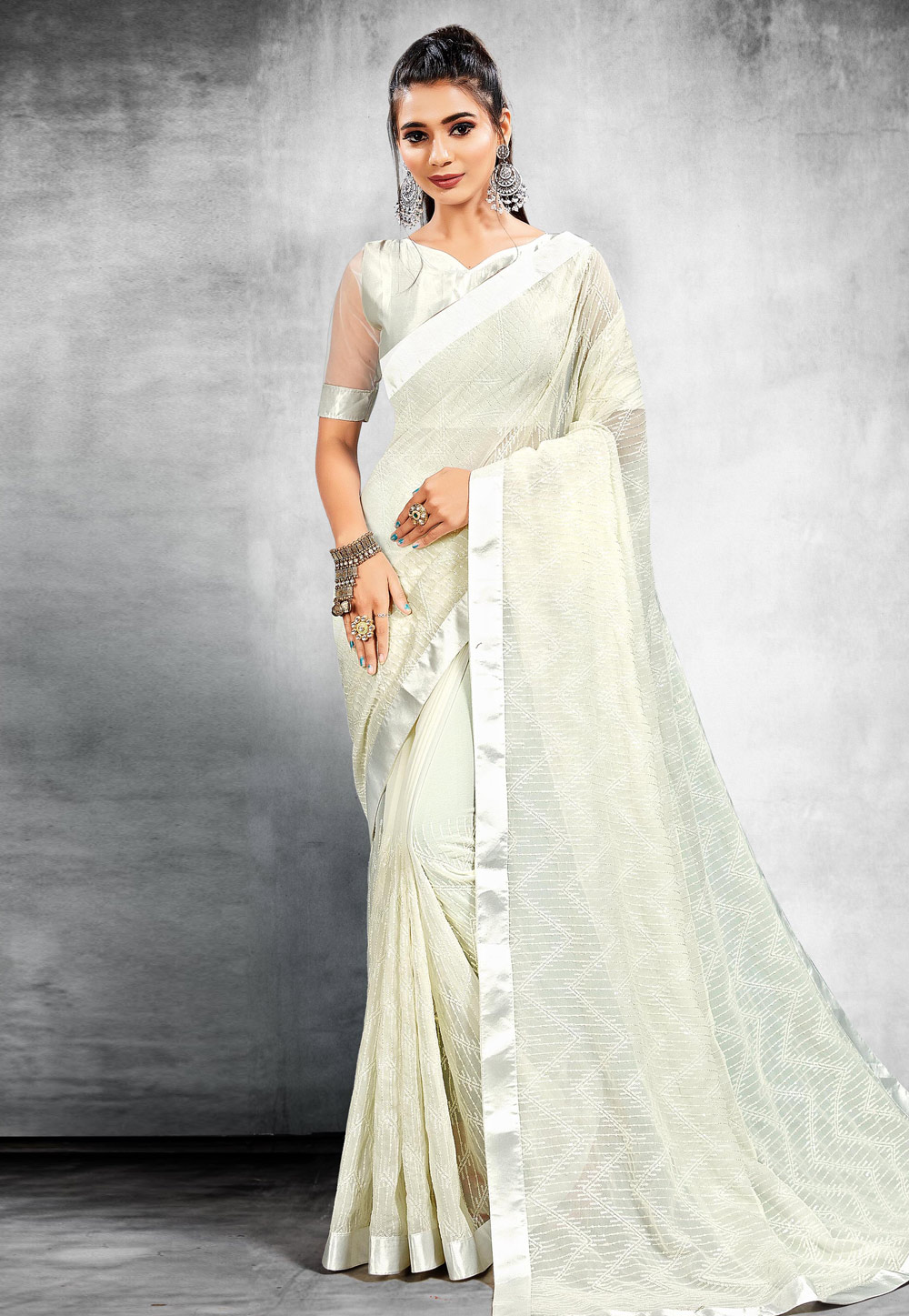 Off White Bemberg Georgette Saree With Blouse 223511