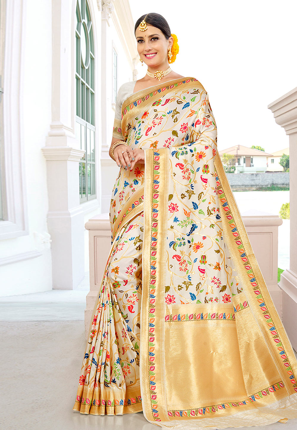 Off White Silk Saree With Blouse 225540