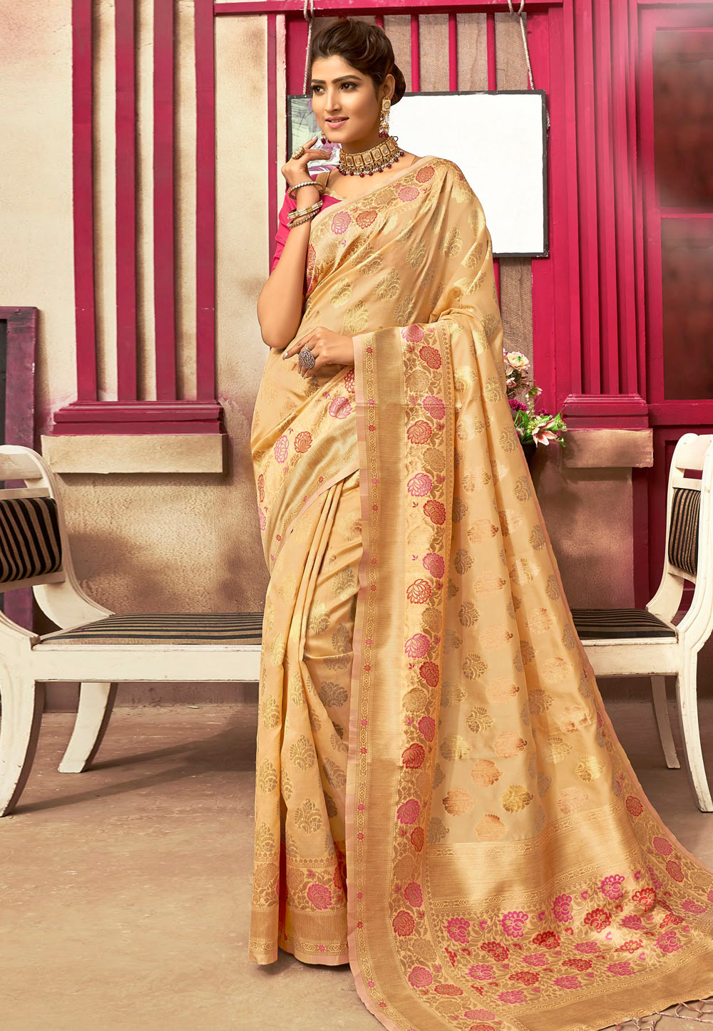 Golden Jacquard Silk Saree With Blouse 224704