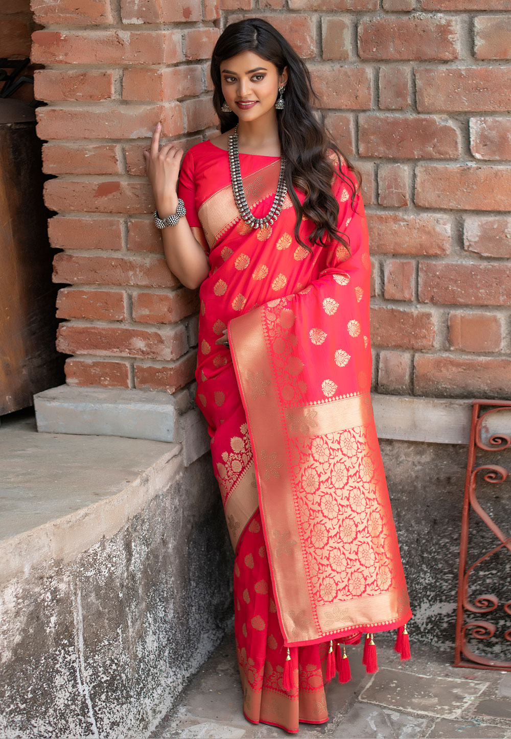 Pink Banarasi Silk Saree With Blouse 225717