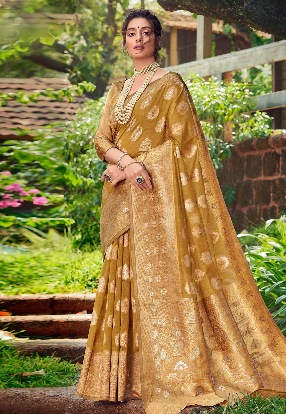 Mehndi Cotton Silk Saree With Blouse 229919