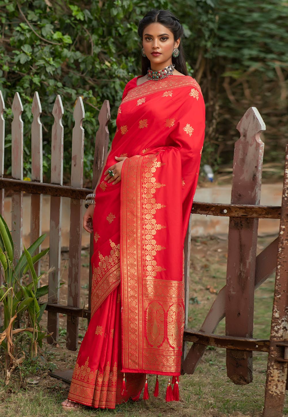 Red Banarasi Silk Festival Wear Saree 227548