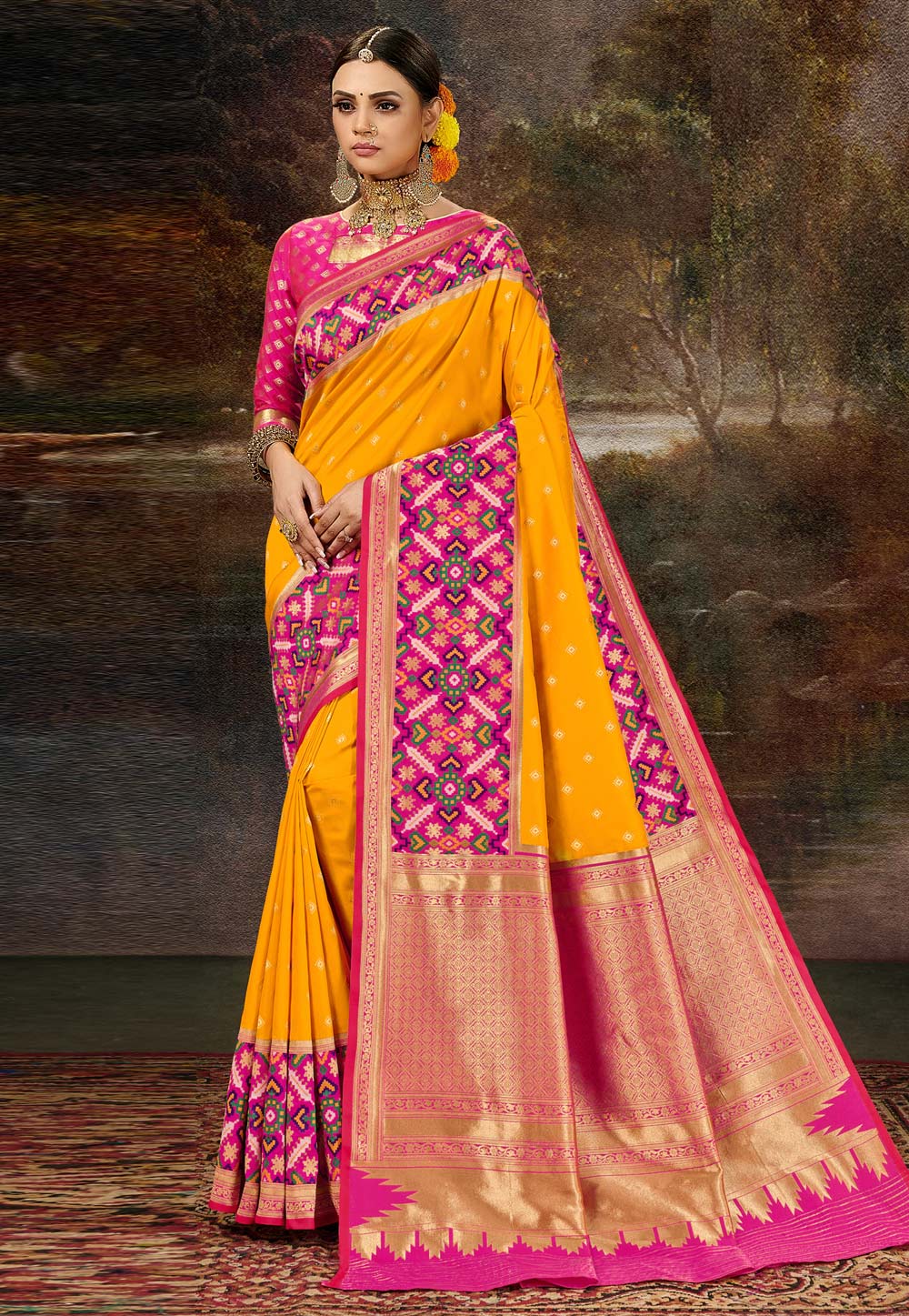 Yellow Banarasi Silk Saree With Blouse 227618