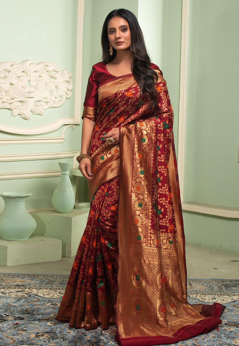 Maroon Banarasi Silk Saree With Blouse 230862