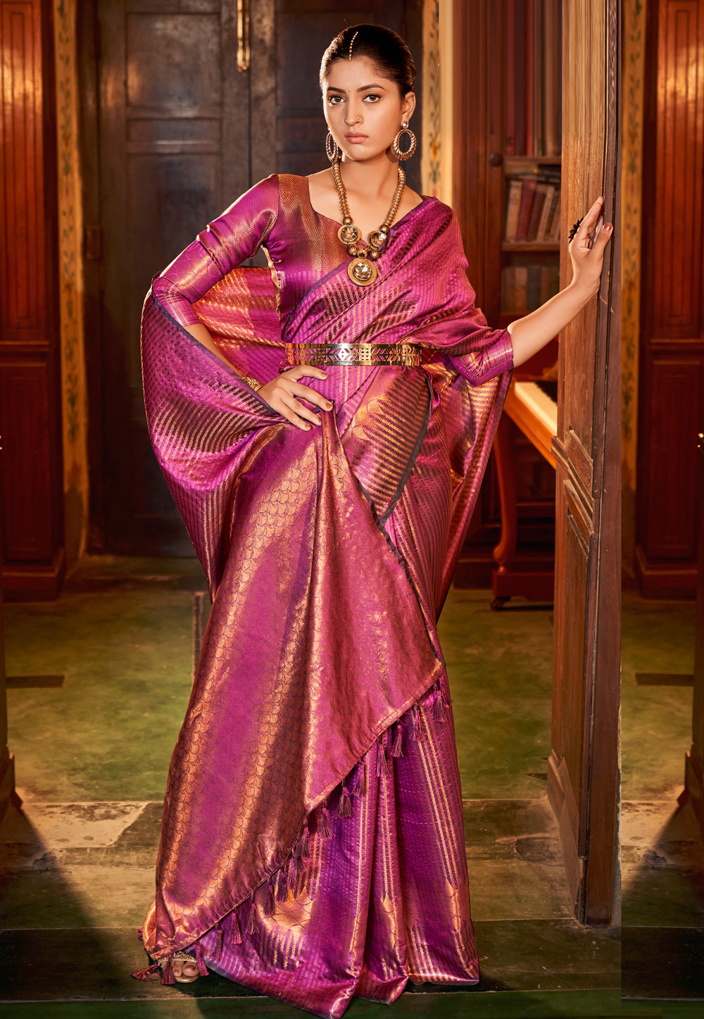 Listavio Presented Purple colour Kanjivaram Silk Saree With Rich Pallu.