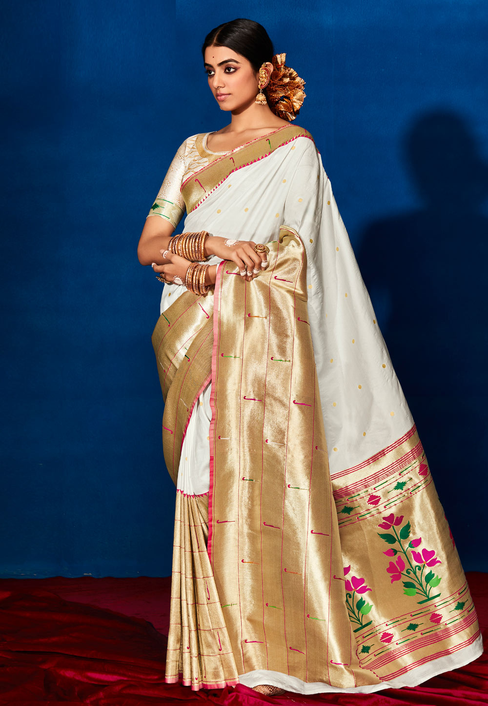 White Silk Saree With Blouse 261755